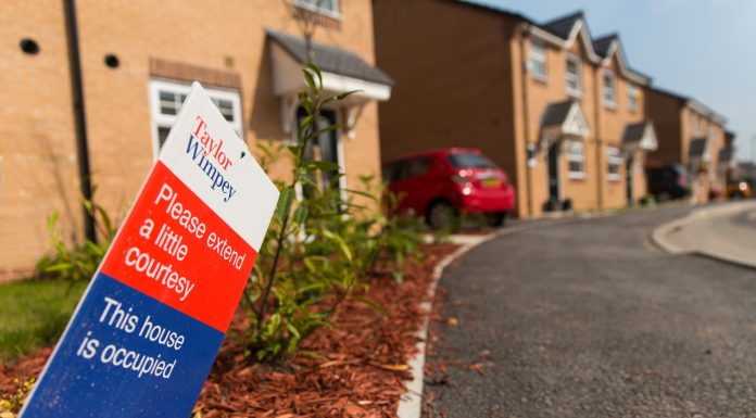 Taylor Wimpey reports £811m in profits boosted by help-to-buy
